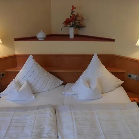 Hotel Reichsschenke Zum Ritter Goetz 