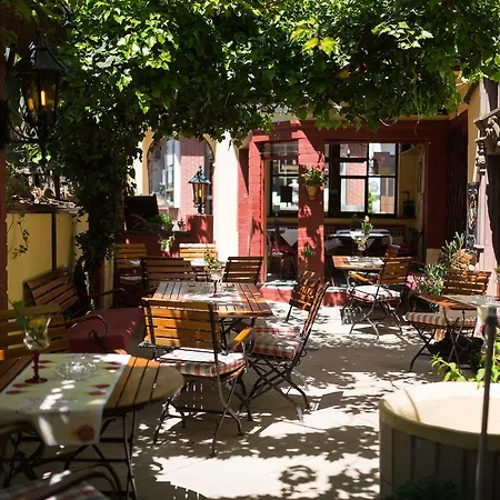 Πανσιόν Reichsschenke Zum Ritter Gotz 